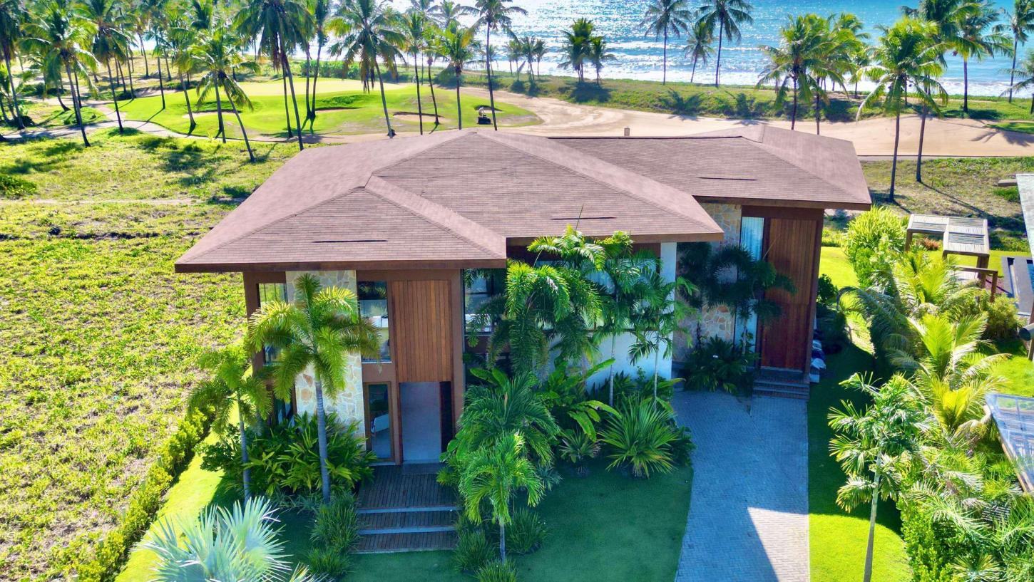 Casa alto padrão 6 suítes Condomínio Iberostate Praia do Forte Bahia
